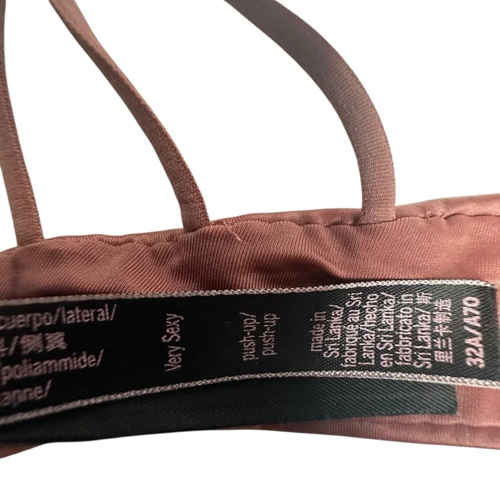 Victorias Secret Very Sexy PushUp Bra 32A